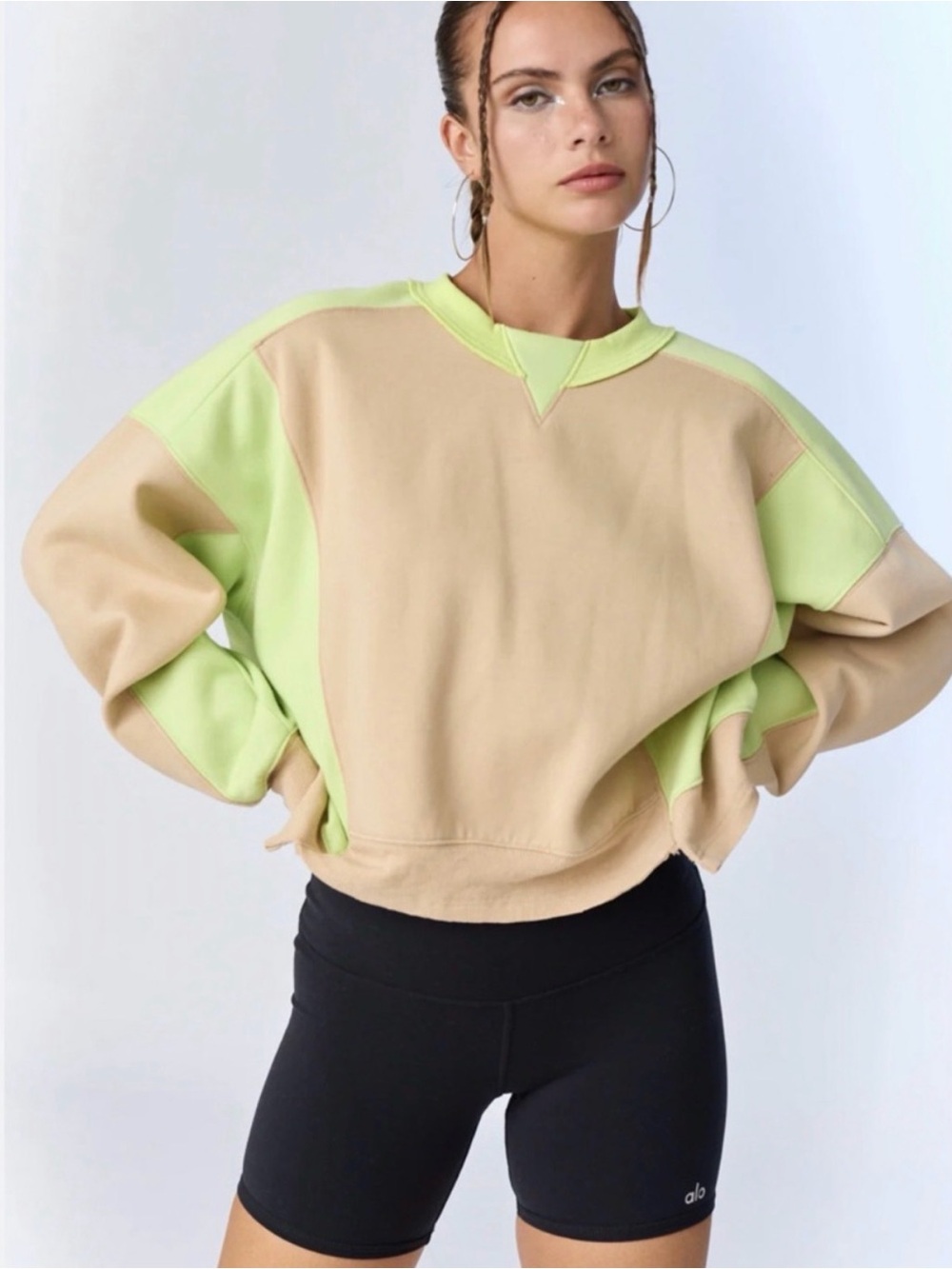 Vintage 90s Colorblock Sweatshirt Mint Green Beige Fleece Crewneck Retro Y2K